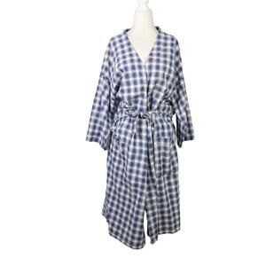Vintage blue and cream plaid mid-length robe XL